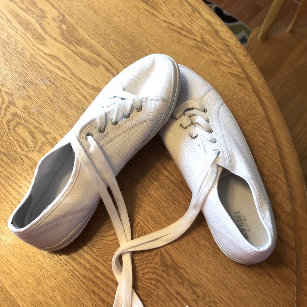 Women’s Sneakers